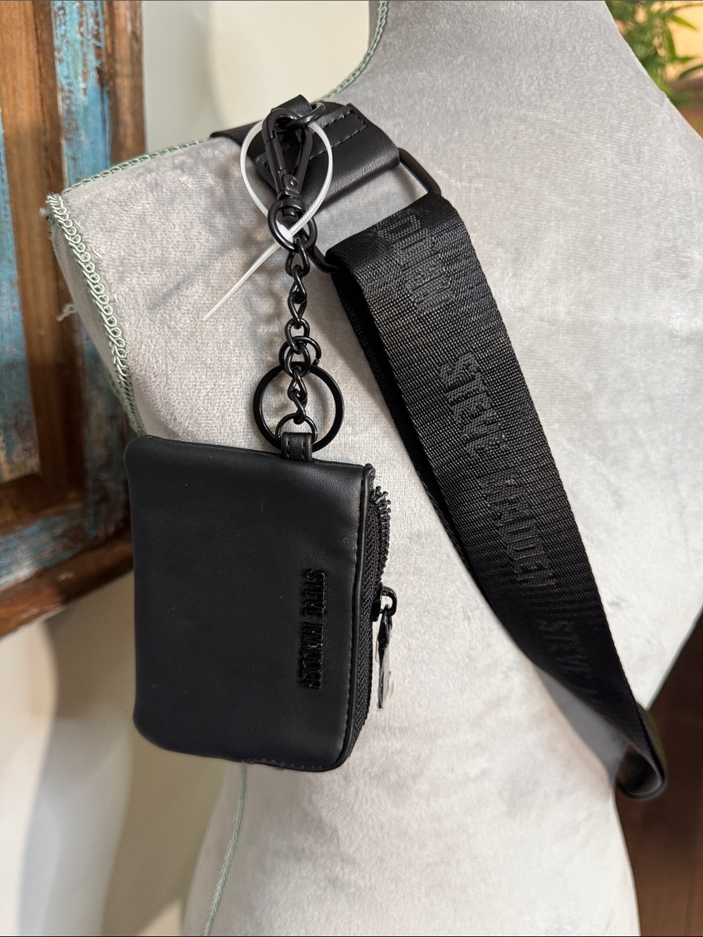 Steve Madden Black Crystal-Embellished Crossbody belt sling bag NWT - Picture 7 of 16